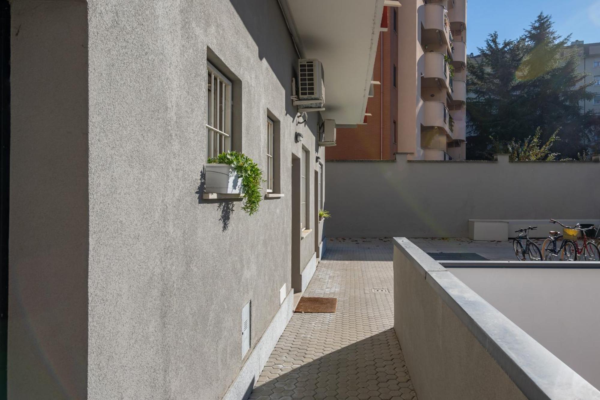Loft Martini Apartment Милано Екстериор снимка